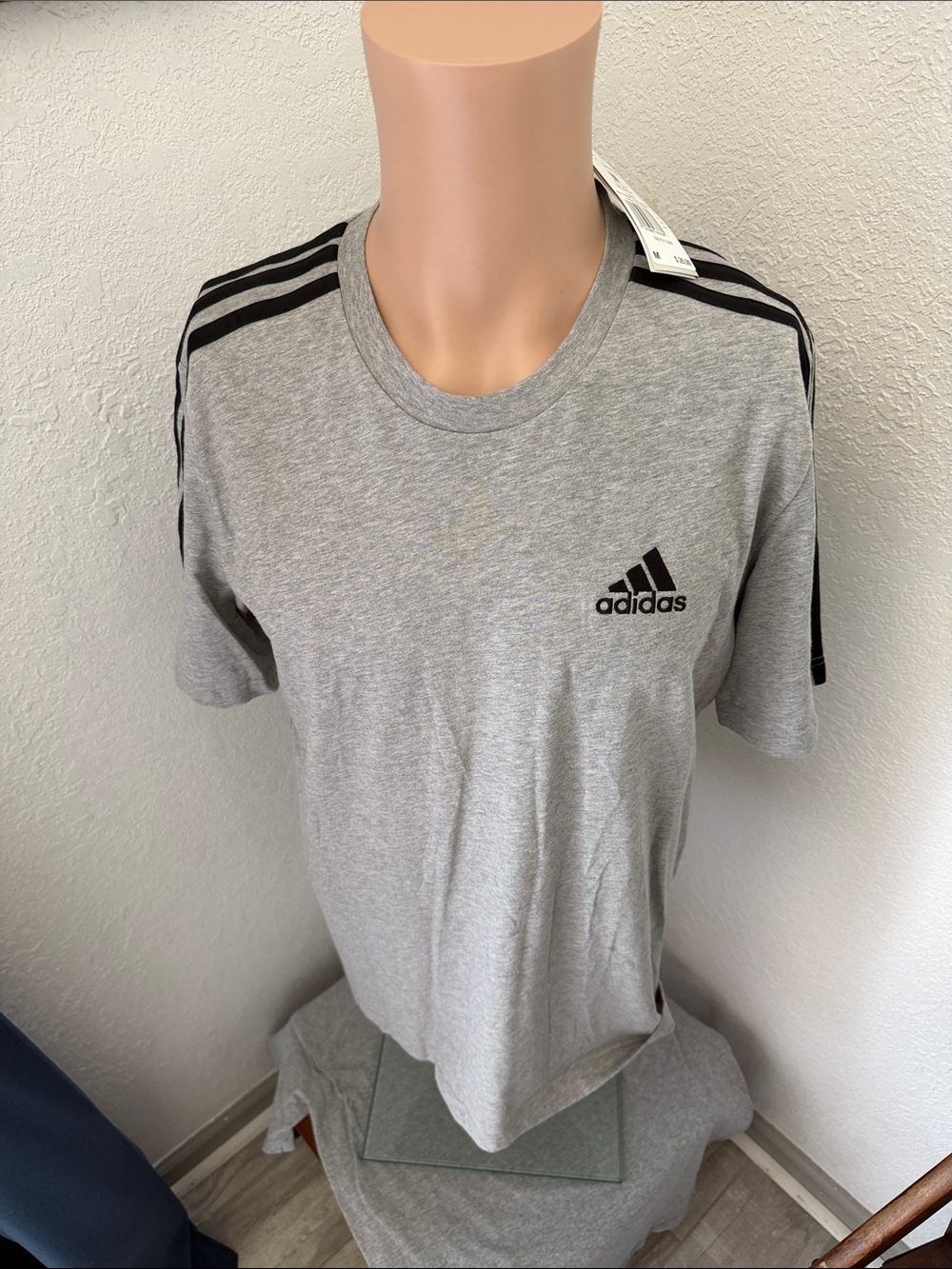 adidas Men’s Light Gray Short Sleeve Tee with Black Shoulder Stripes